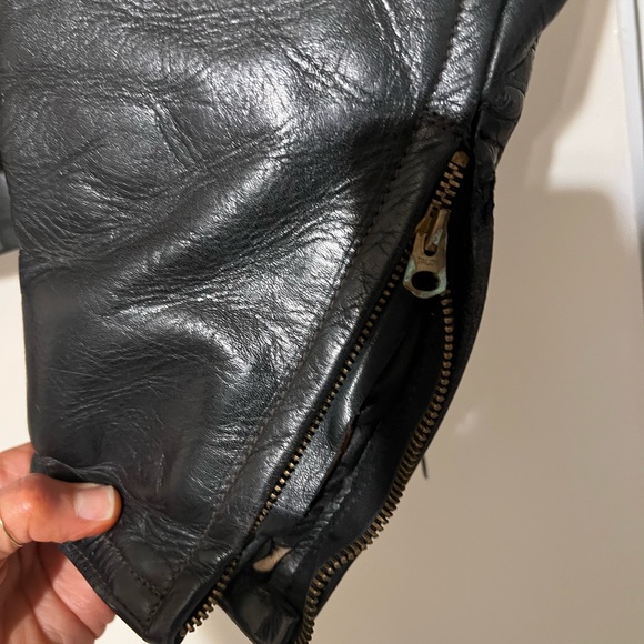 RARE Antique Leather Bomber Riding or Flight Jacket with detachable fur collar - Picture 4 of 5